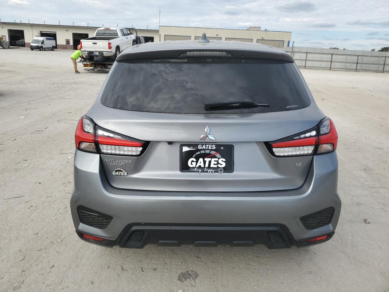 2021 Mitsubishi Outlander Sport Es - Фото 6
