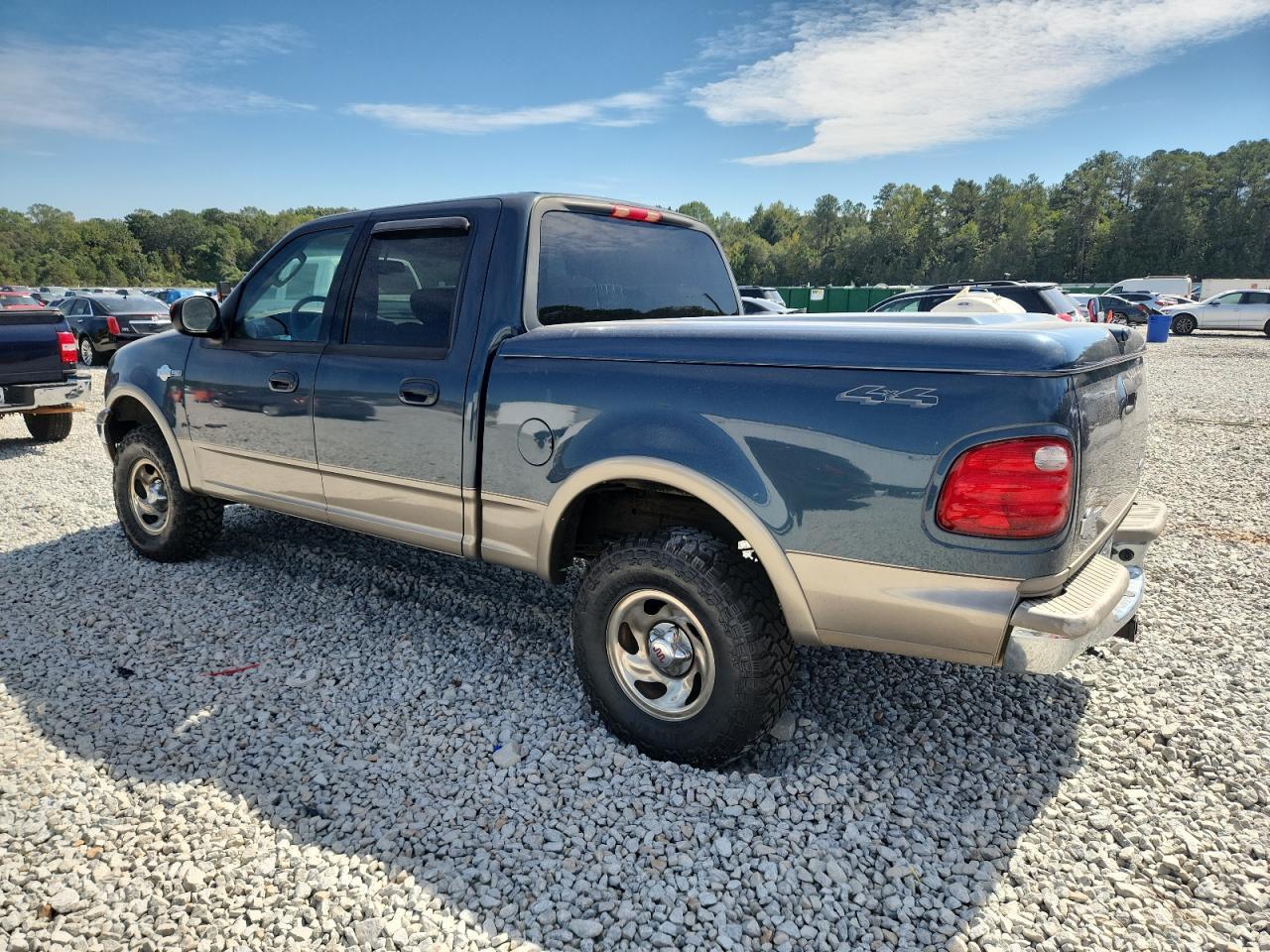 2003 Ford F150 Supercrew - Image 2