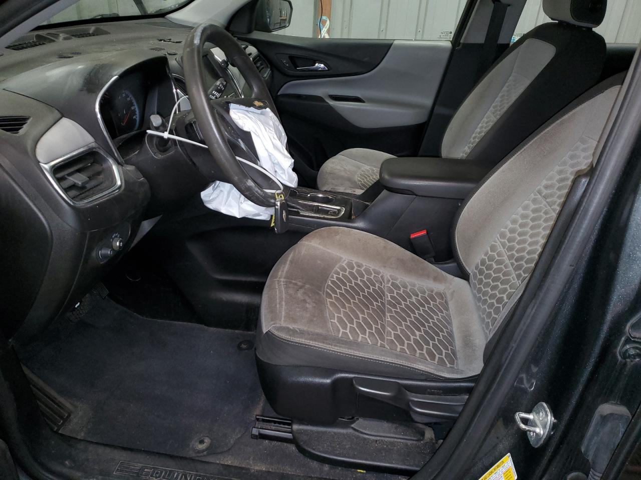 2020 Chevrolet Equinox Ls - Image 7