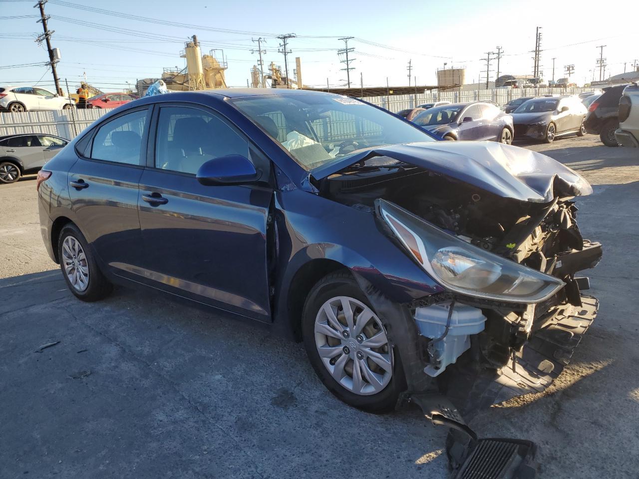 2020 Hyundai Accent Se - Фото 4