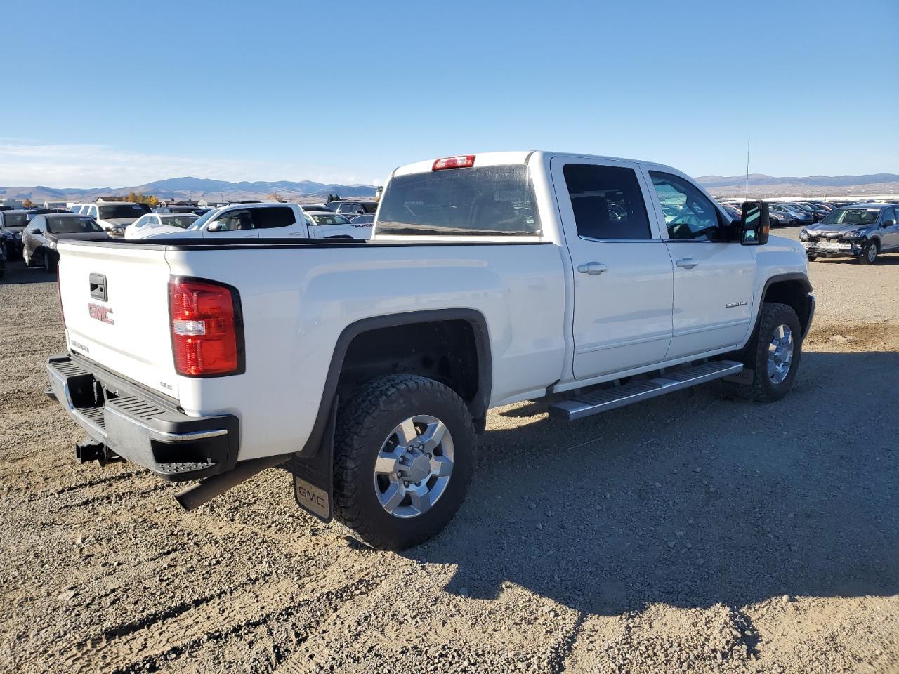 2017 GMC Sierra K2500 Sle - Фото 3