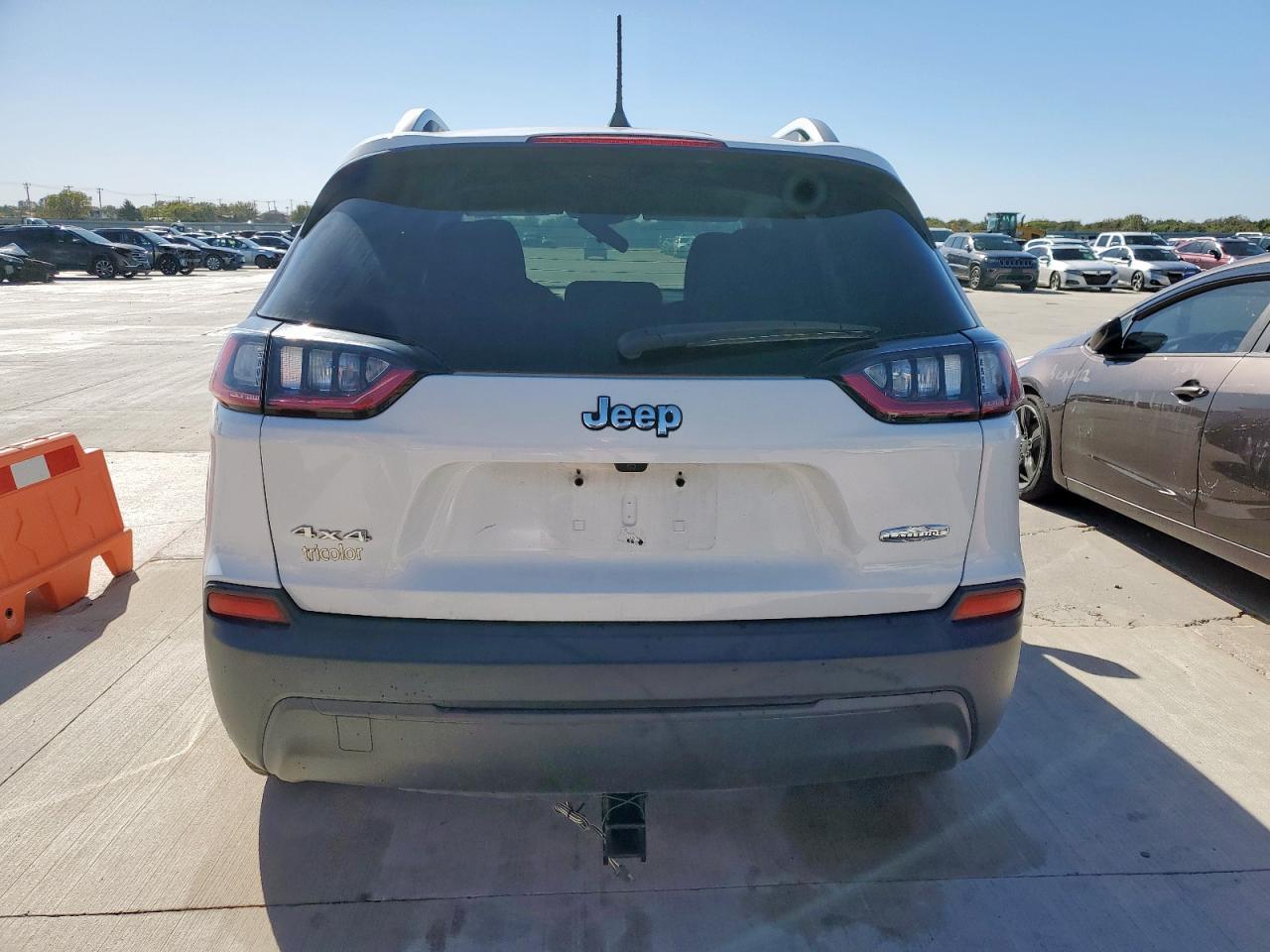 2019 Jeep Cherokee Latitude - Image 6