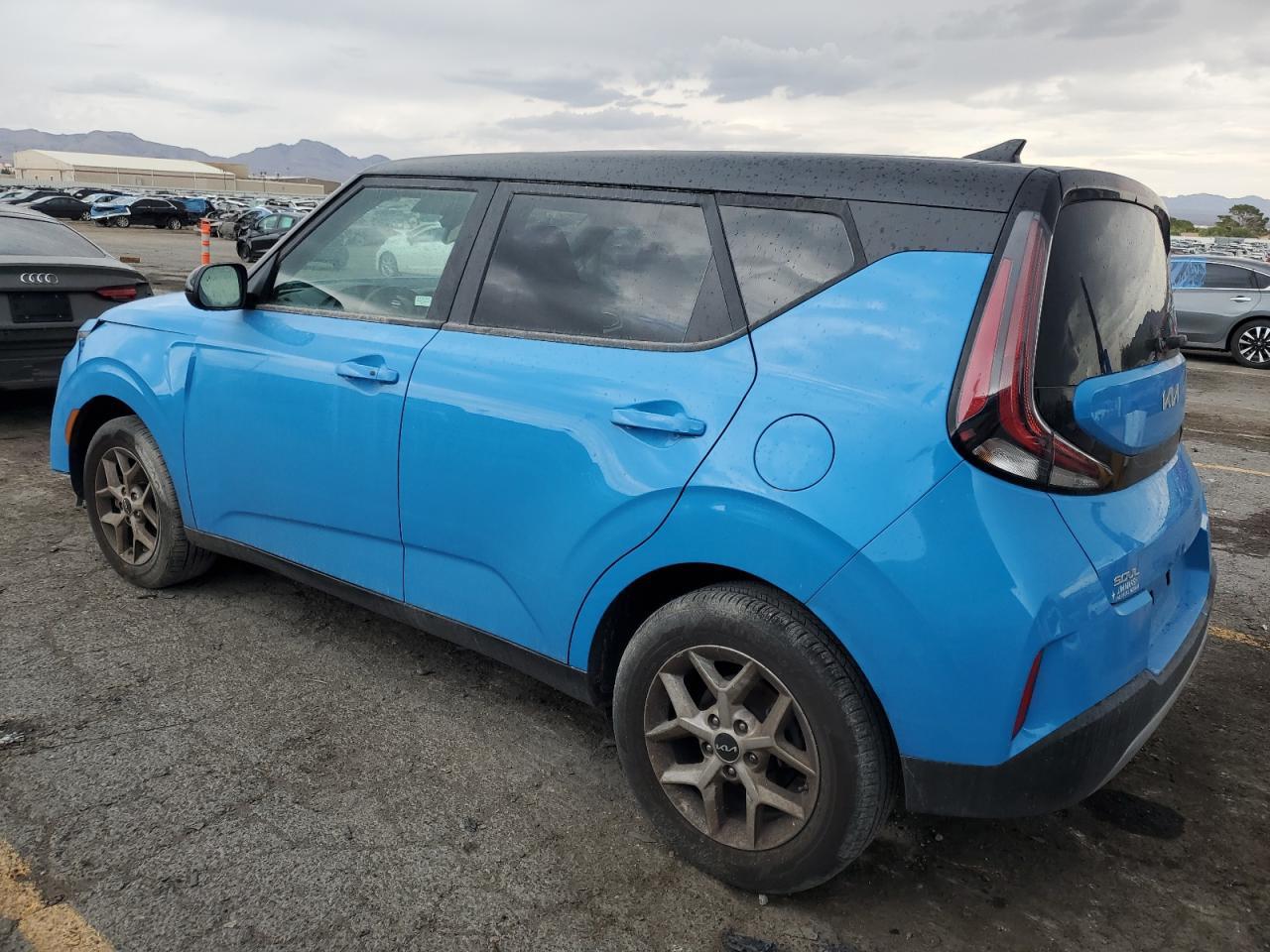 2023 Kia Soul Lx - Фото 2