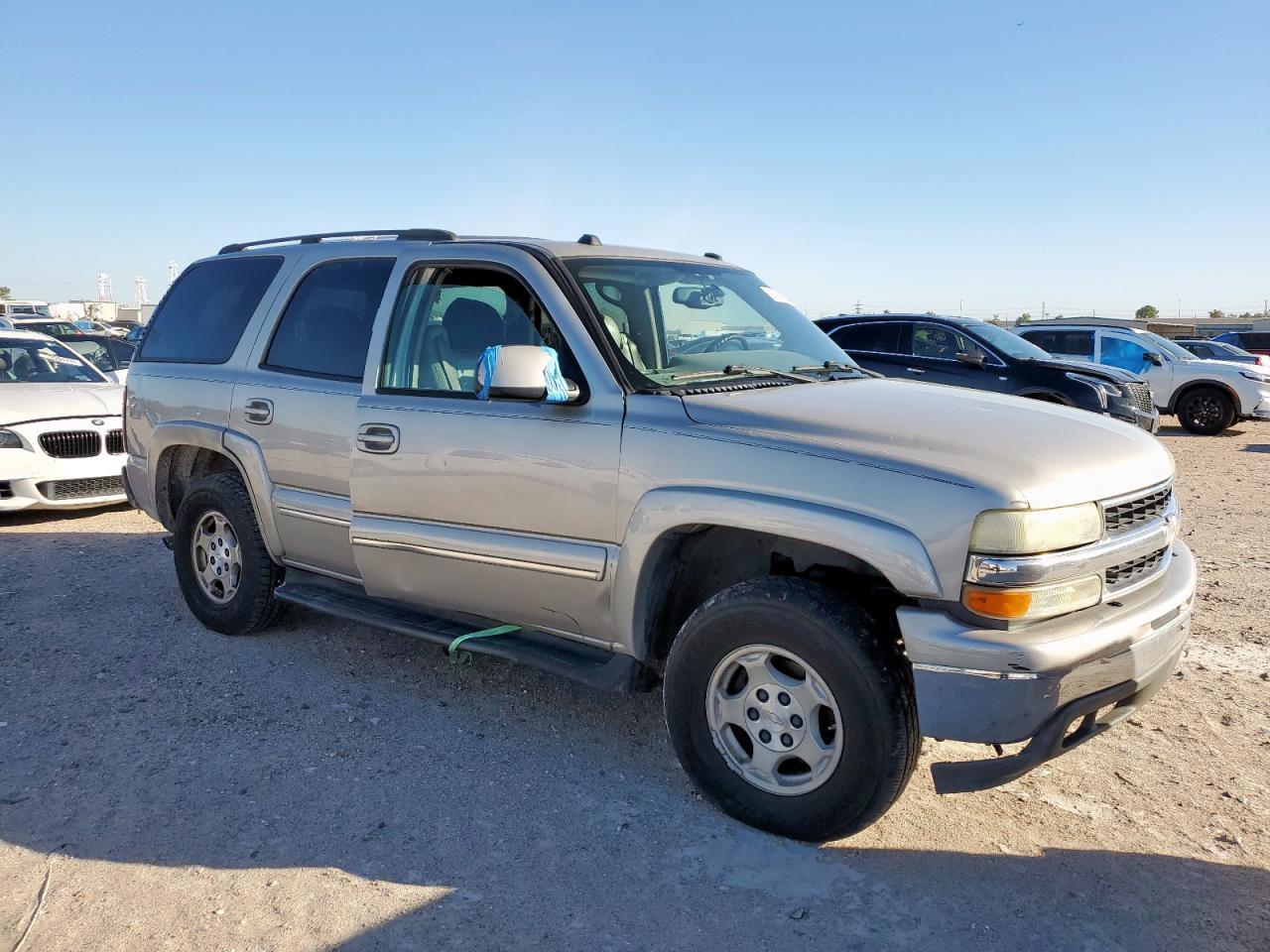 2004 Chev Tahoe - Image 4