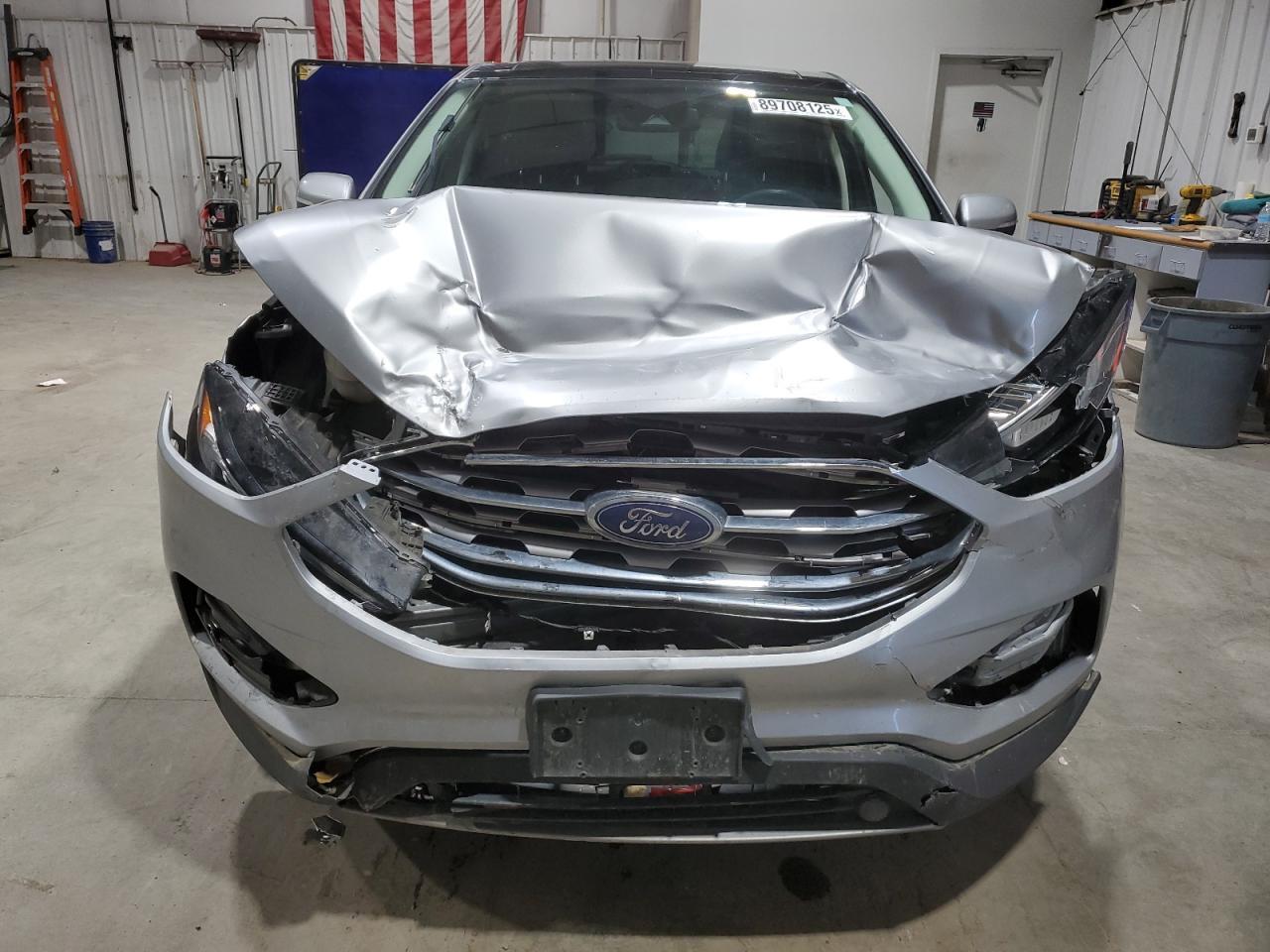 2020 Ford Edge Titanium - Фото 5