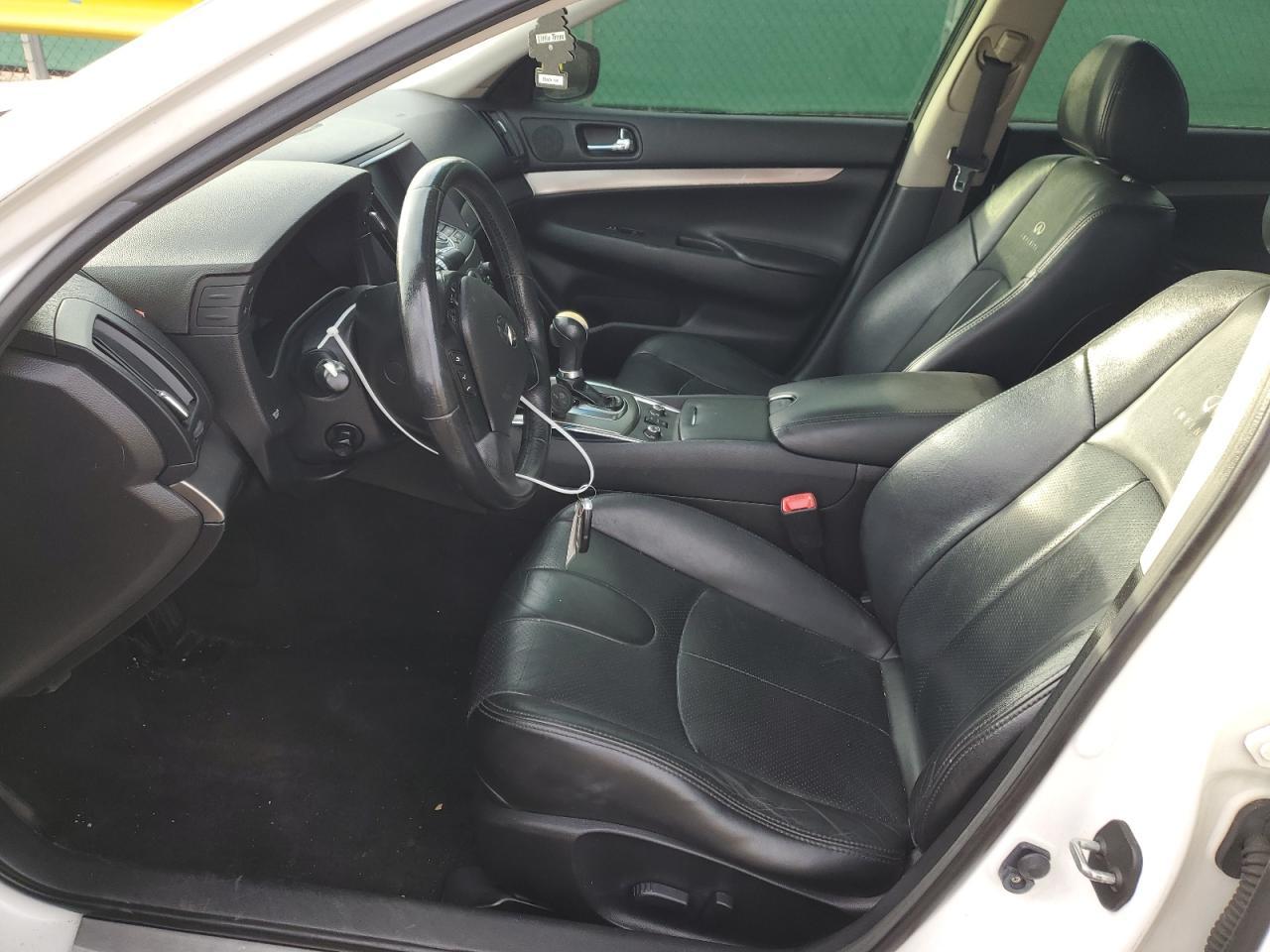 2013 Infiniti G37 - Image 7