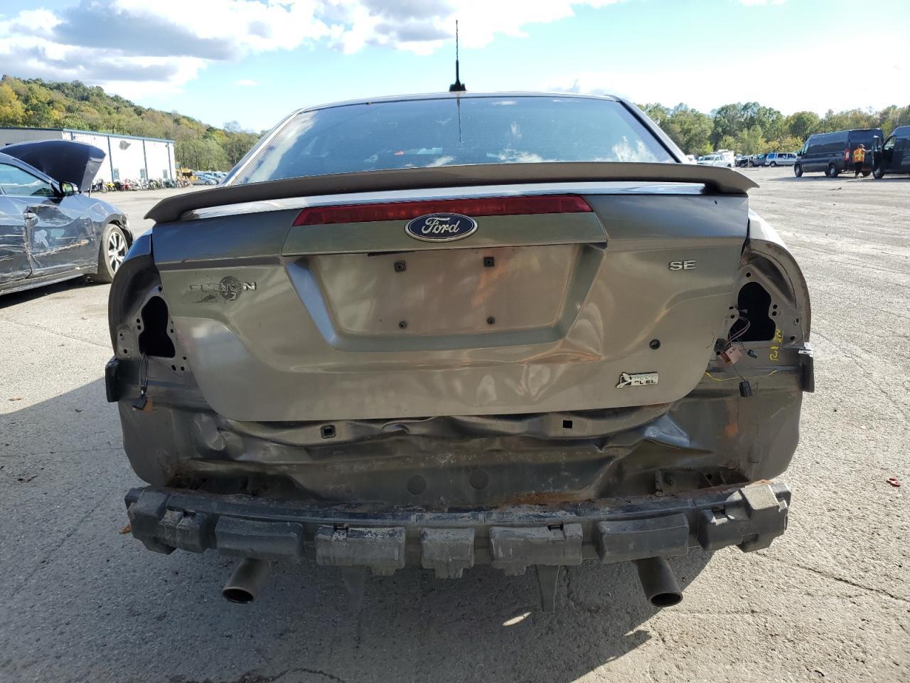 2010 Ford Fusion Se - Image 6