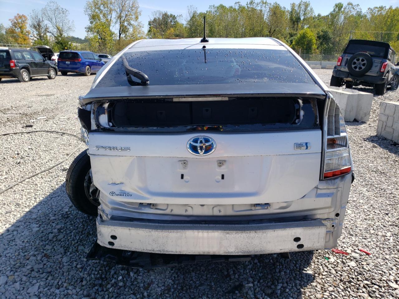 2011 Toyota Prius - Image 6