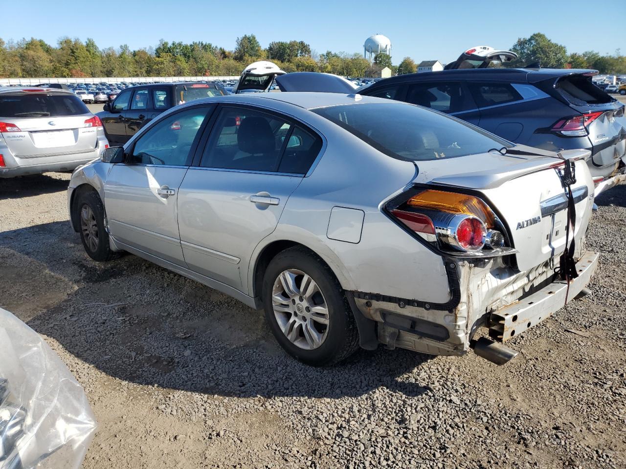 2012 Nissan Altima Base - Фото 2