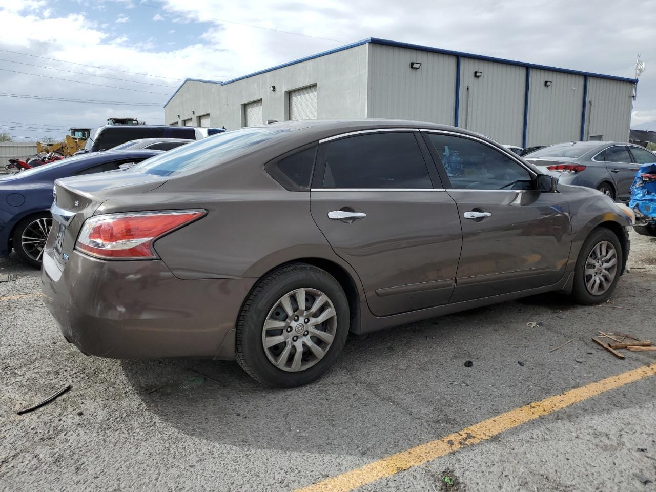 2014 Nissan Altima 2.5 - Фото 3