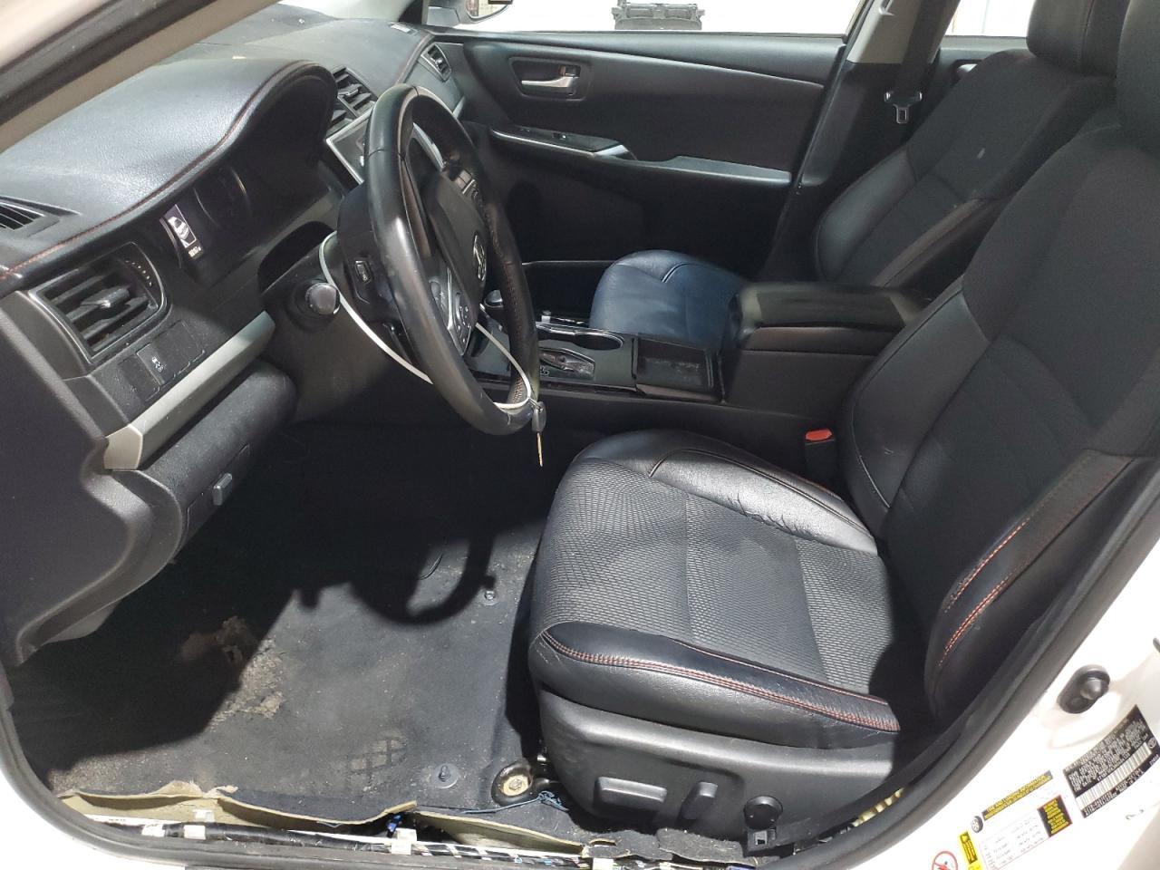 2017 Toyota Camry Le - Фото 7