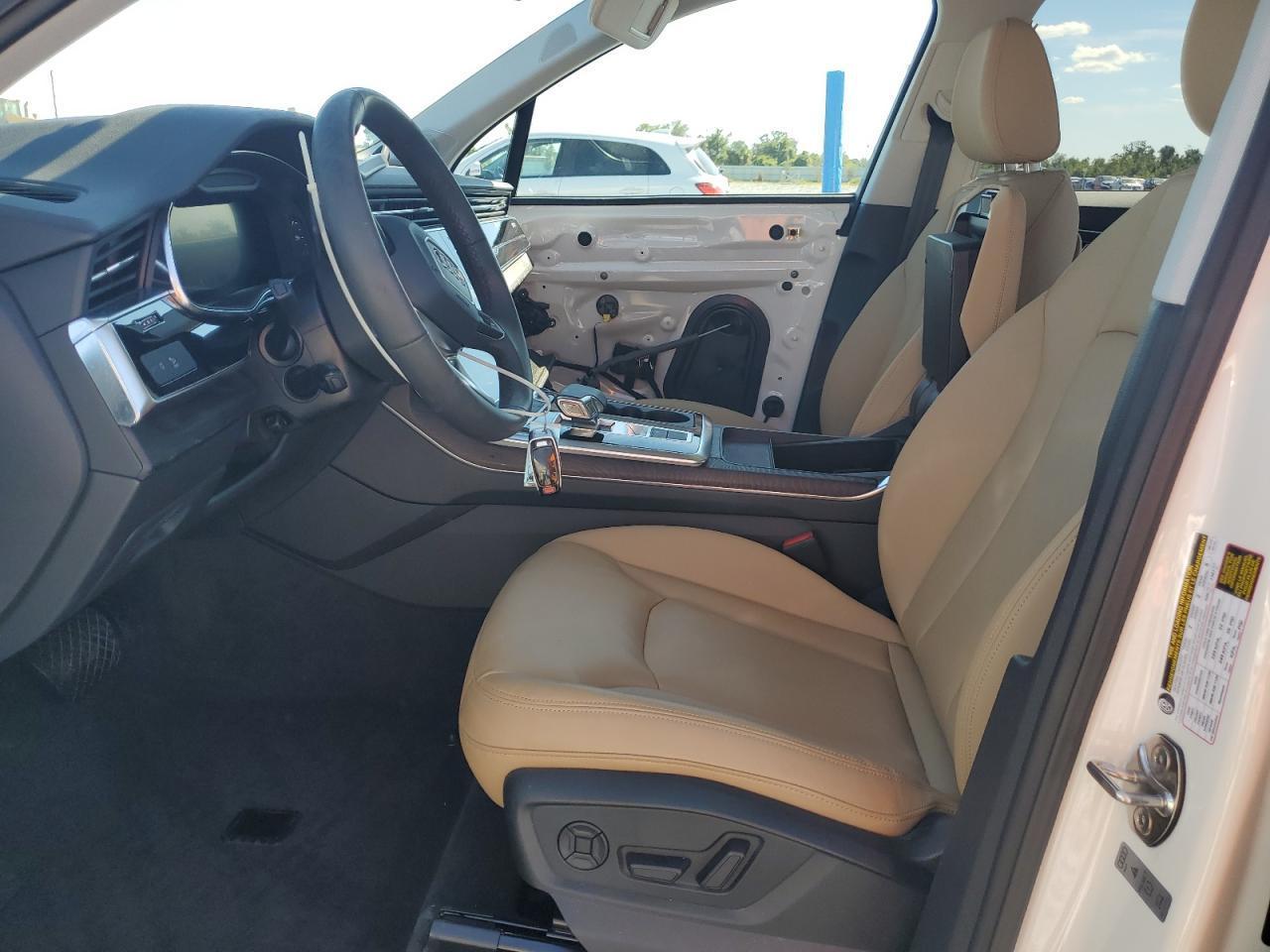 2021 Audi Q7 Premium Plus - Фото 7