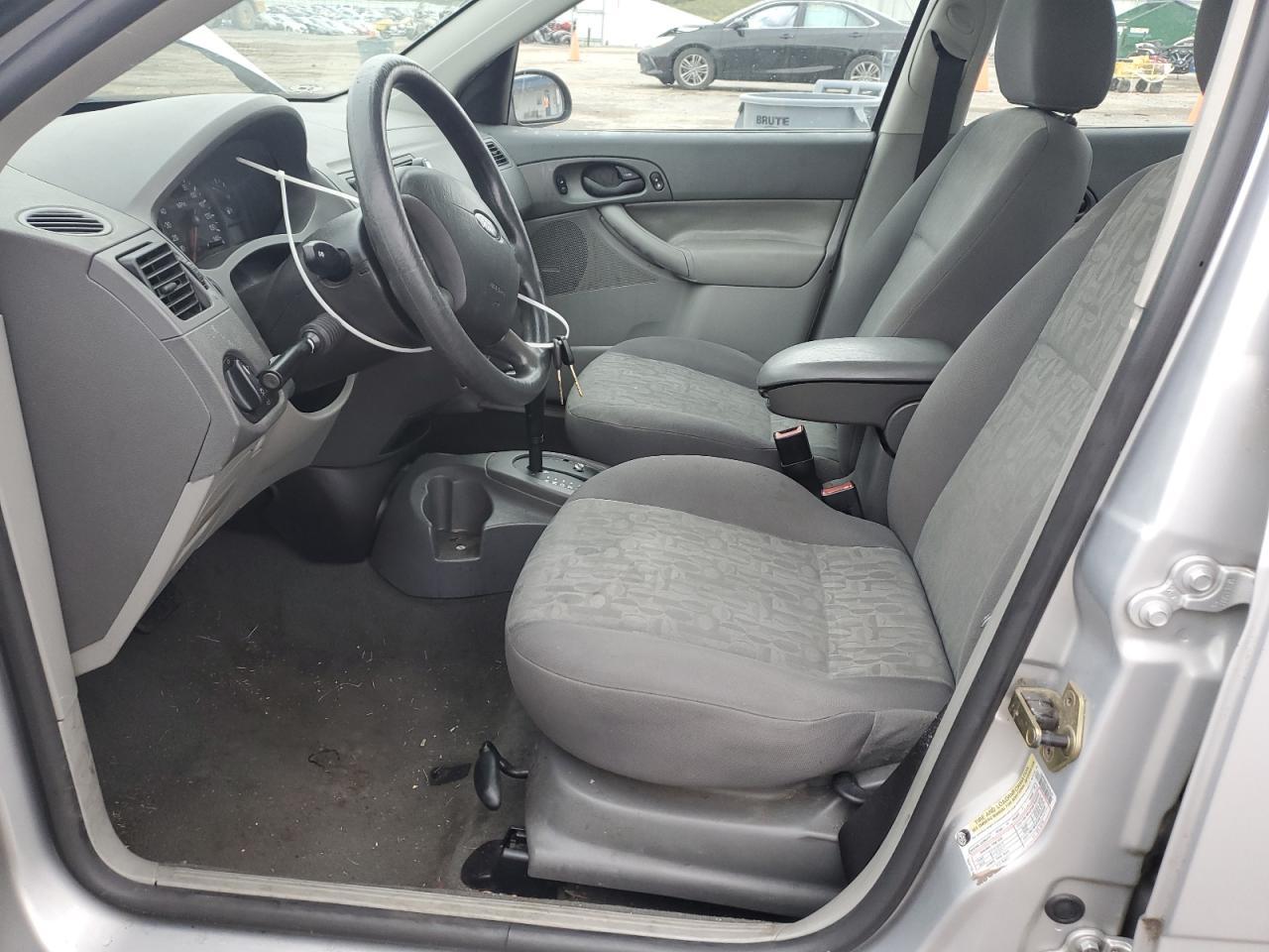 2005 Ford Focus Zx4 - Фото 7