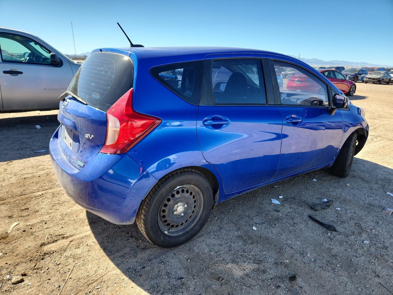 2015 Nissan Versa Note S - Фото 3