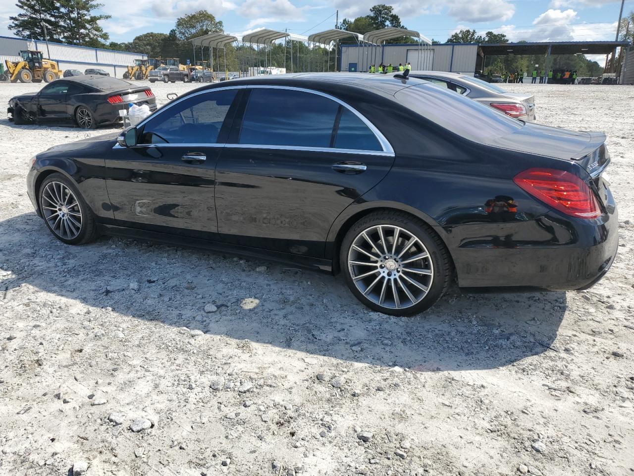 2015 Mercedes-Benz S 550 - Фото 2