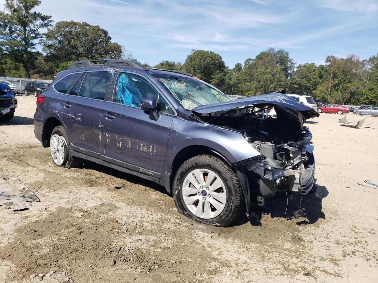 2017 Subaru Outback 2.5I Premium - Image 4