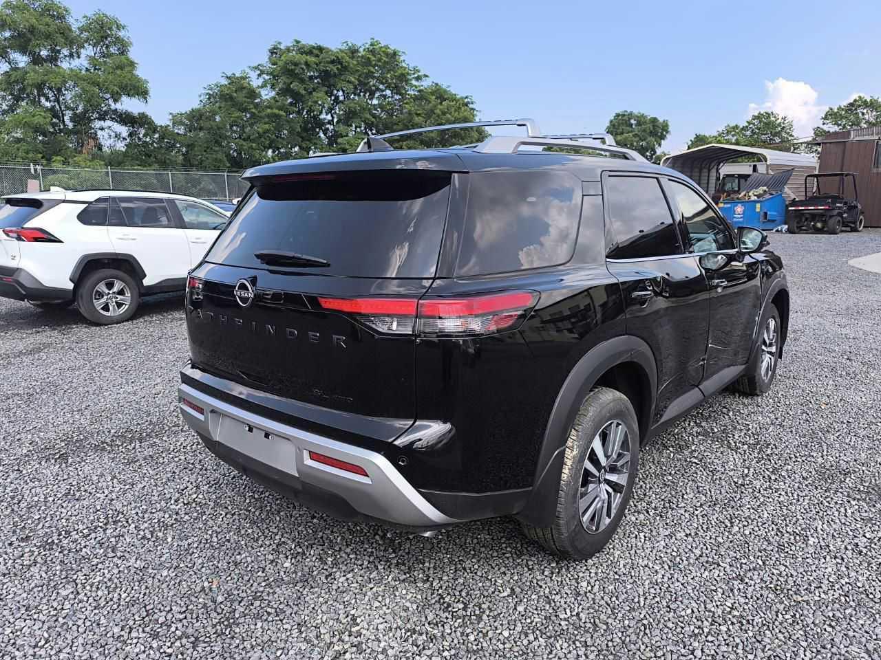 2024 Nissan Pathfinder Sl - Фото 4
