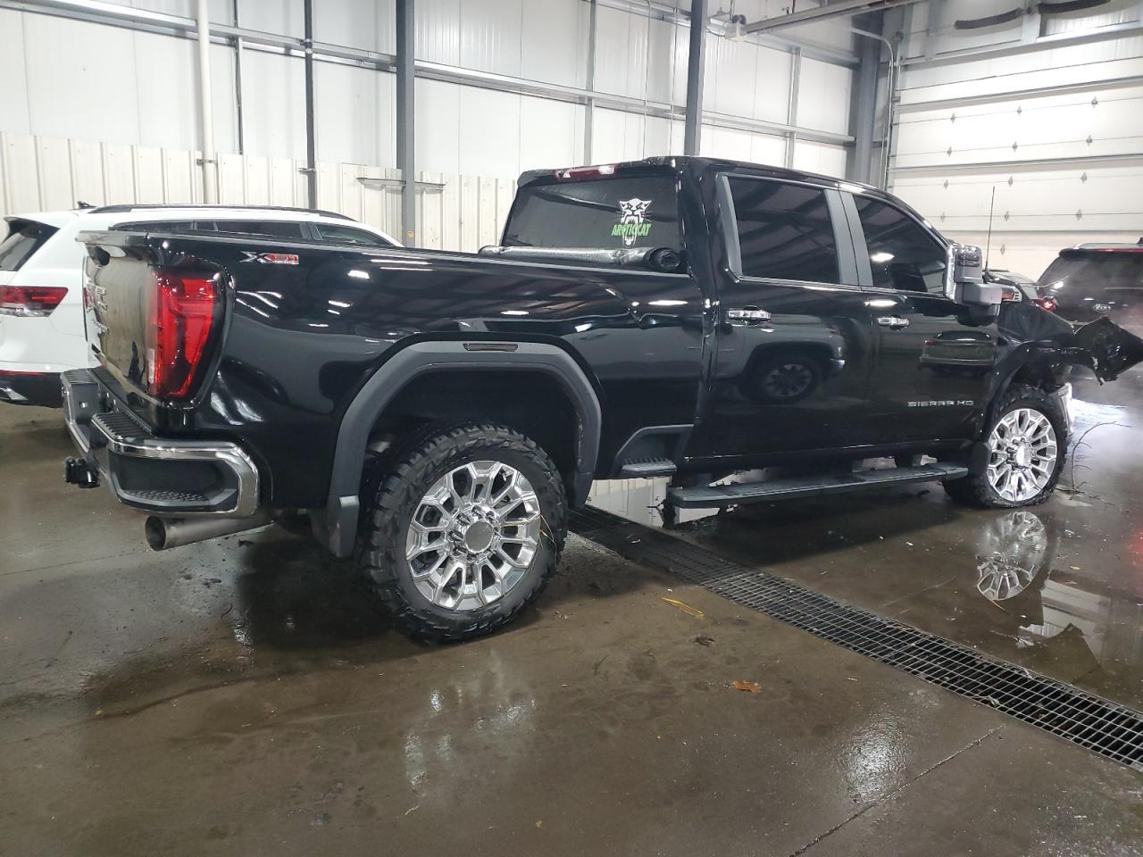 2025 GMC Sierra K3500 - Image 3