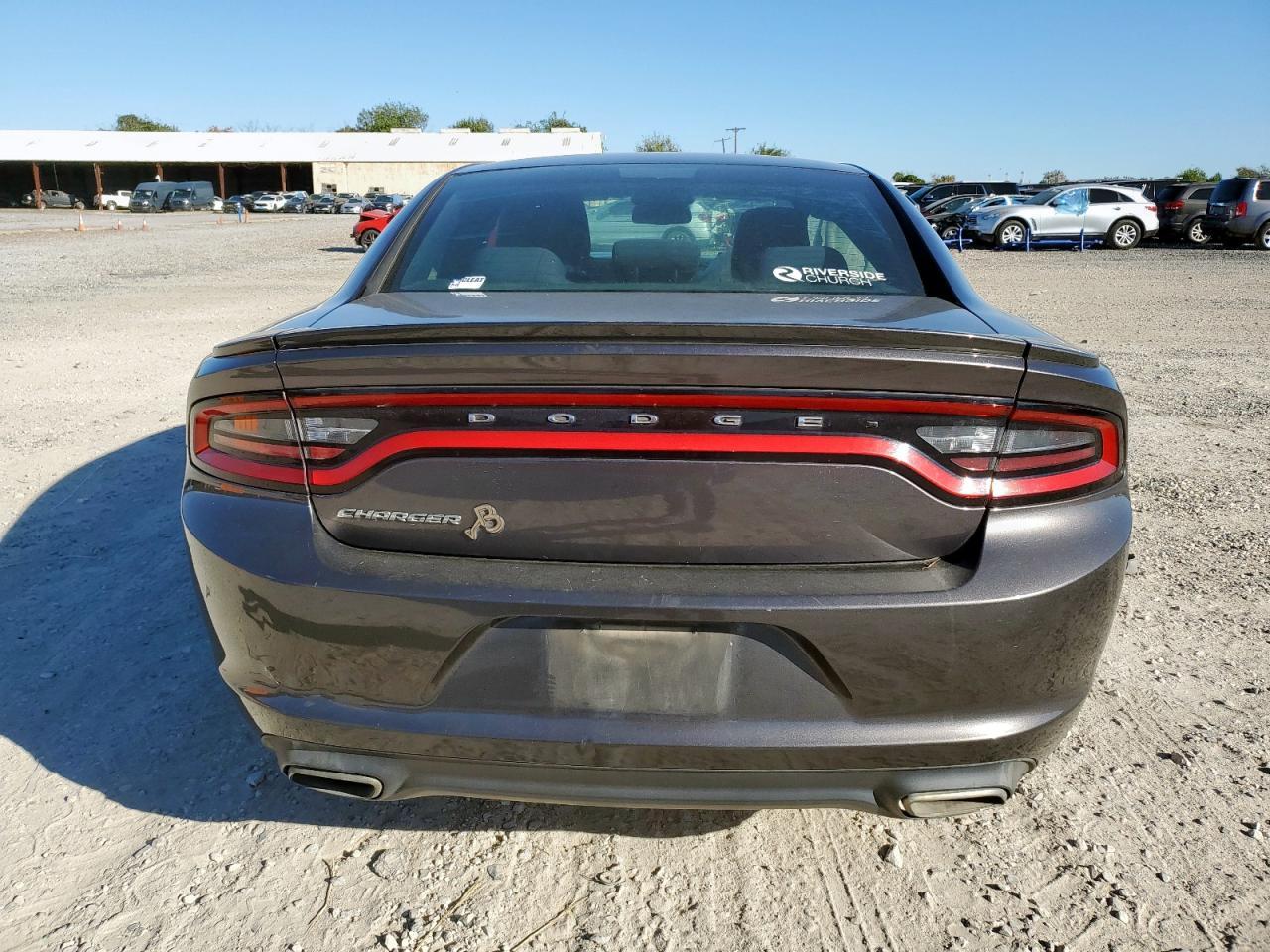 2015 Dodge Charger Se - Image 6