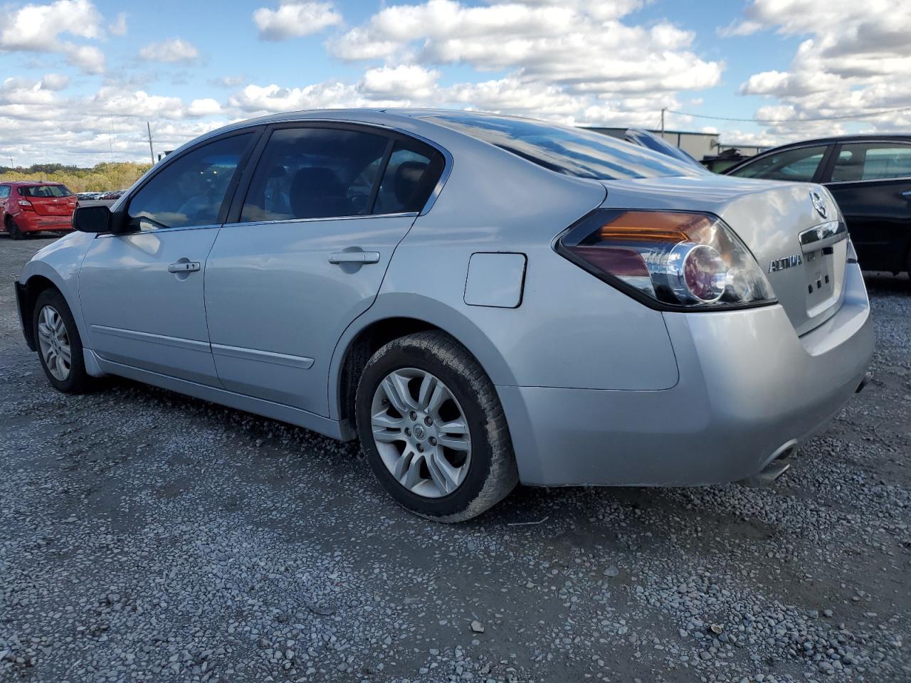 2009 Nissan Altima 2.5 - Фото 2