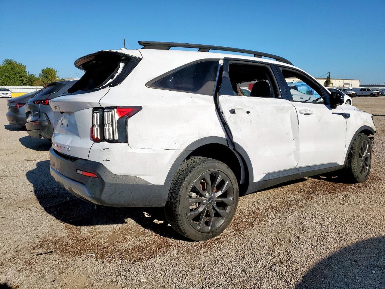 2022 Kia Sorento Sx - Фото 3