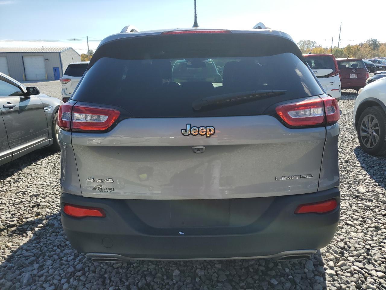 2015 Jeep Cherokee Limited - Image 6