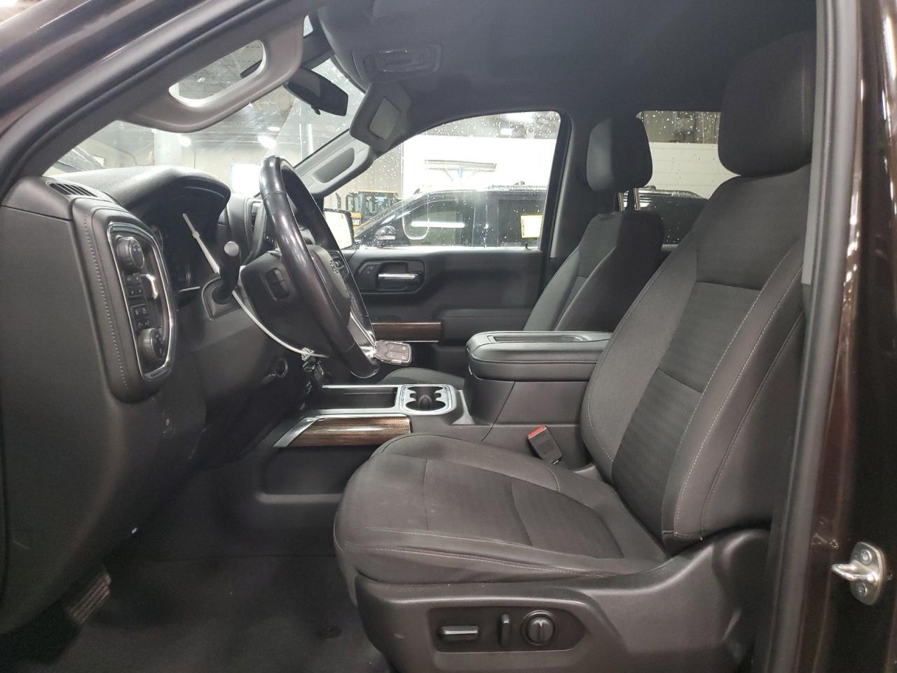 2020 Chevrolet Silverado K1500 Rst - Фото 7