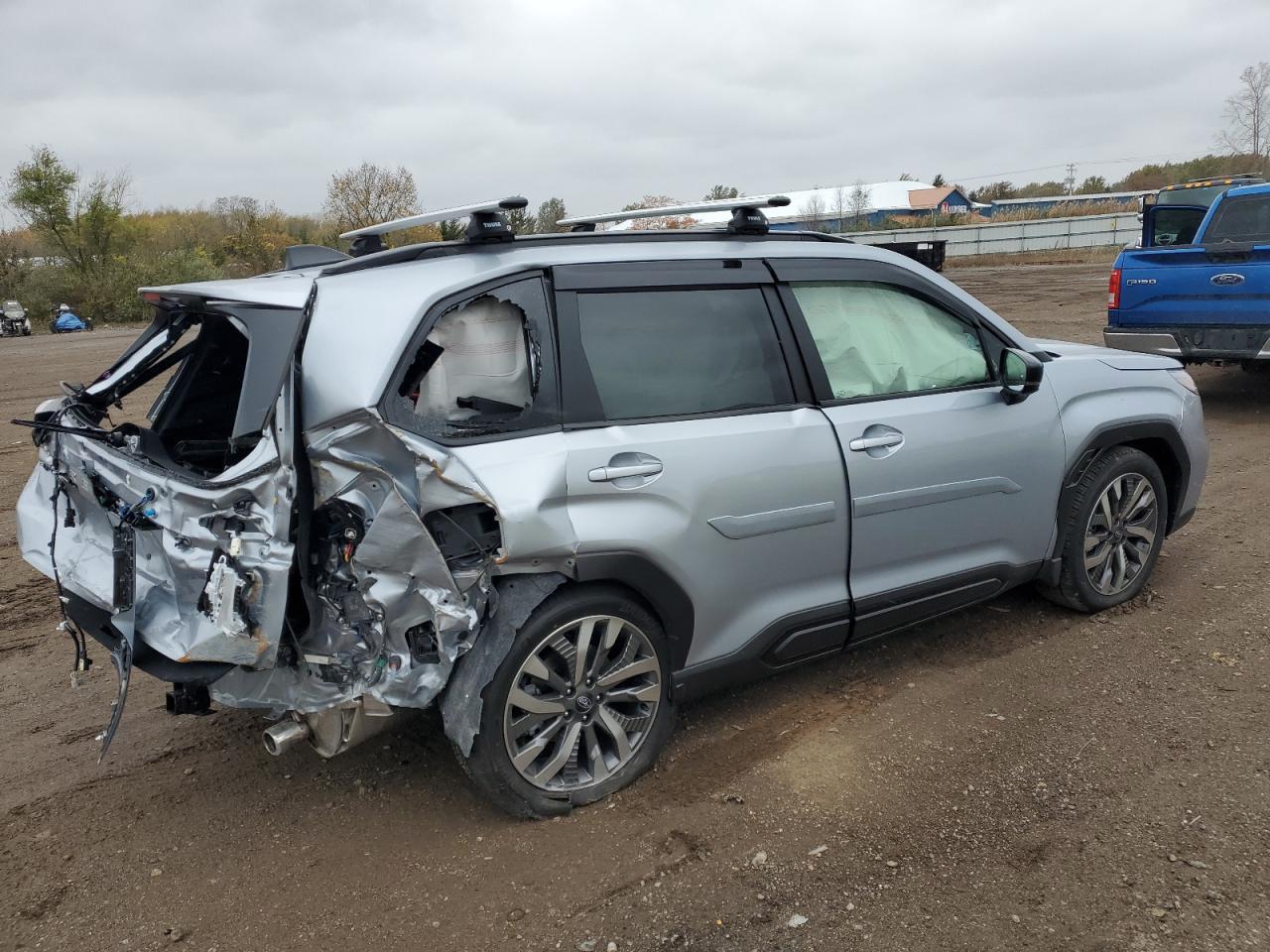 2025 Subaru Forester Touring - Фото 3