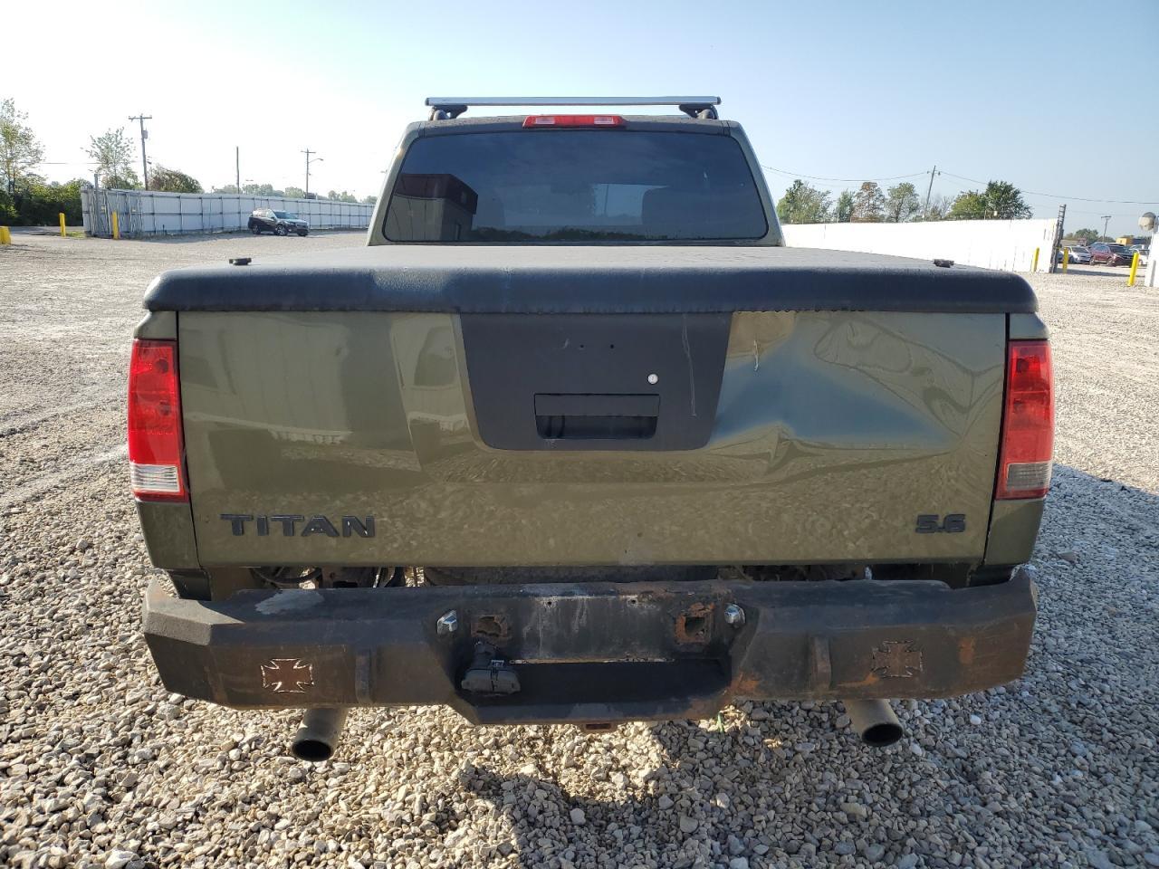 2005 Nissan Titan Xe - Image 6