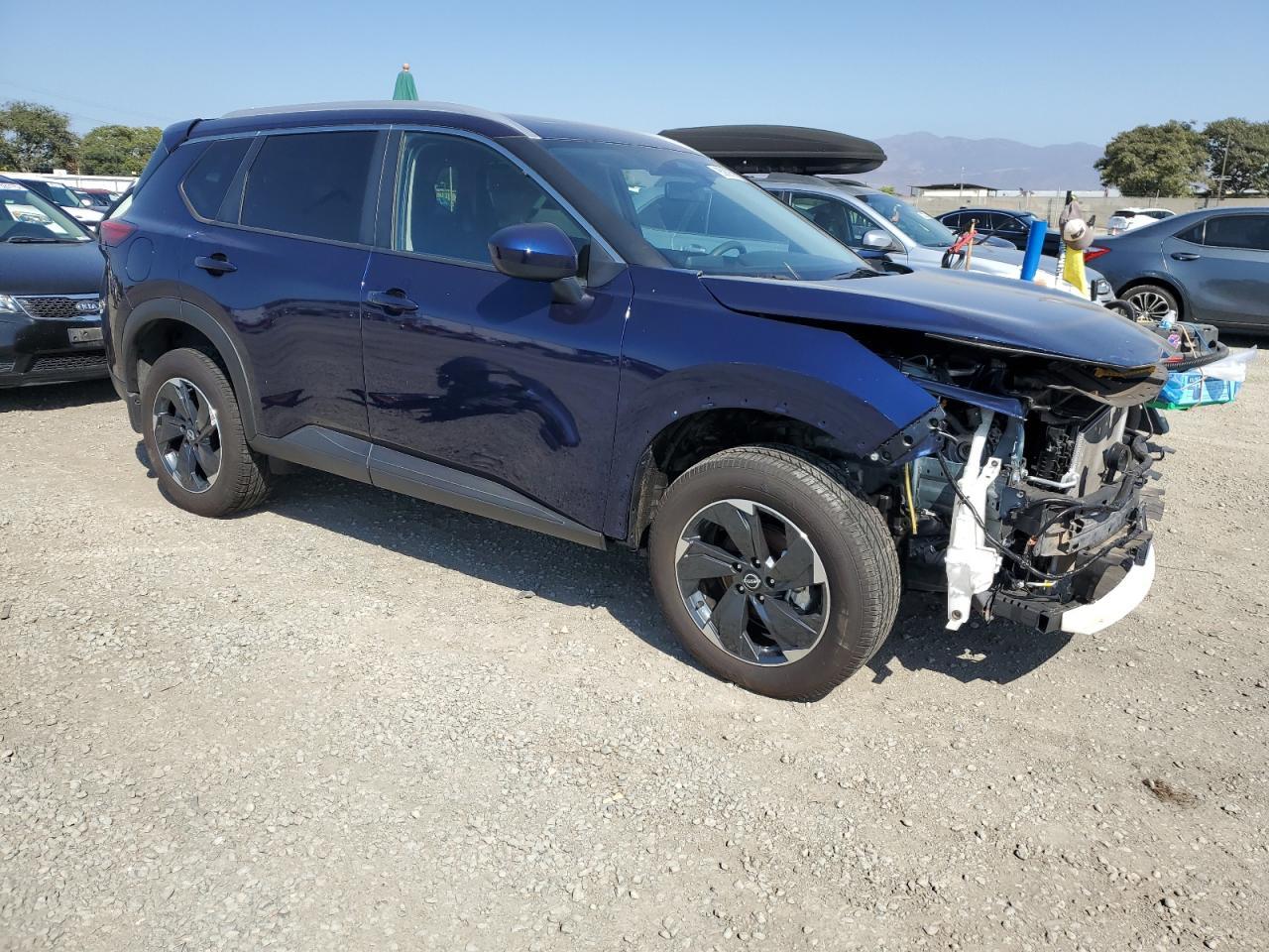 2024 Nissan Rogue Sv - Фото 4