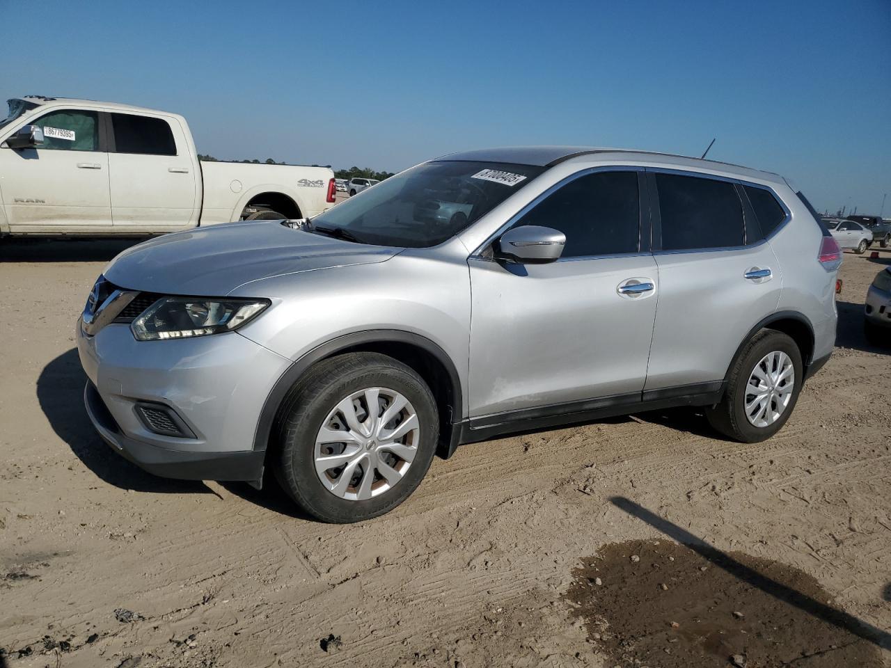 2015 Nissan Rogue S