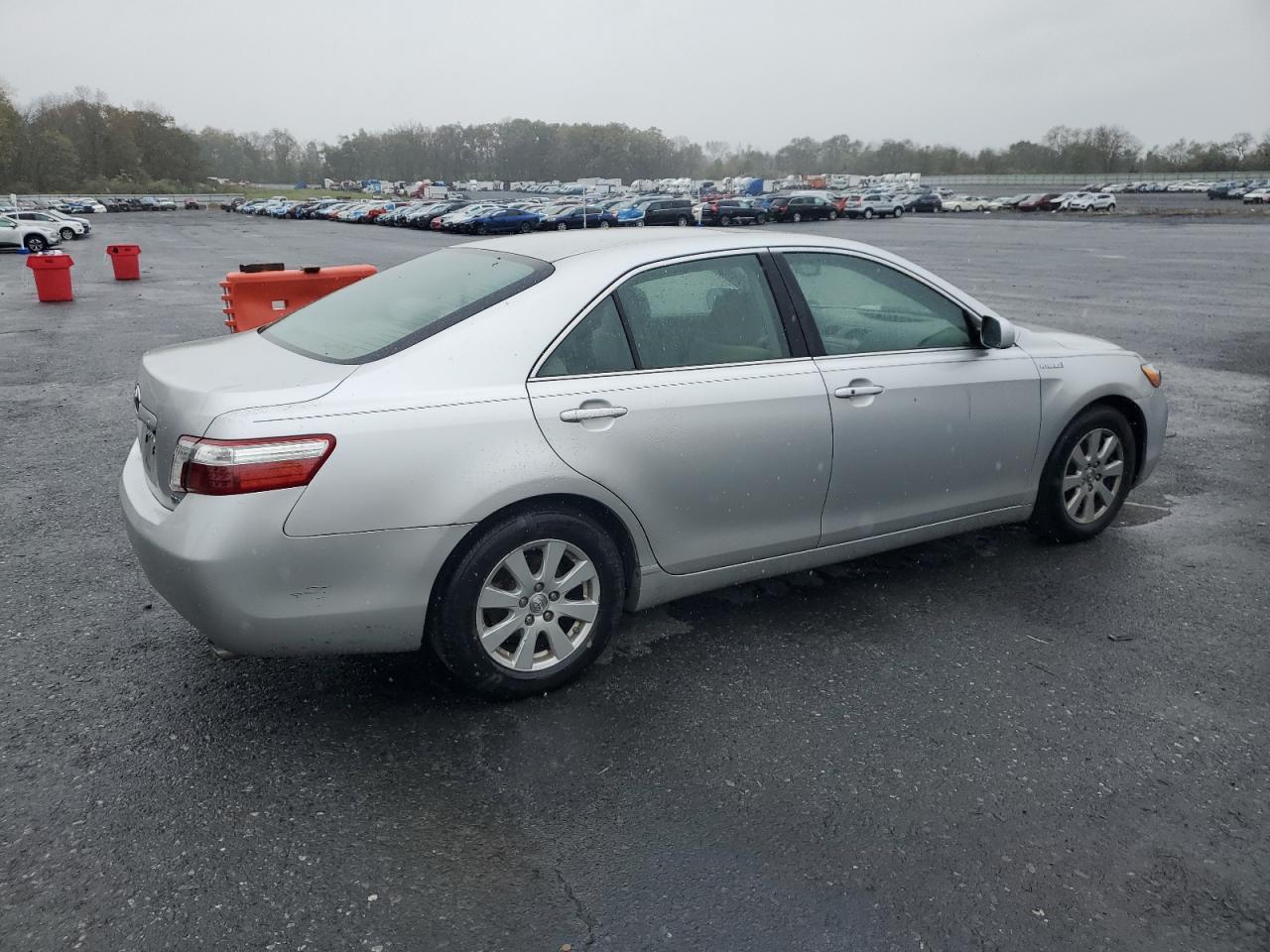 2009 Toyota Camry Hybrid - Image 3