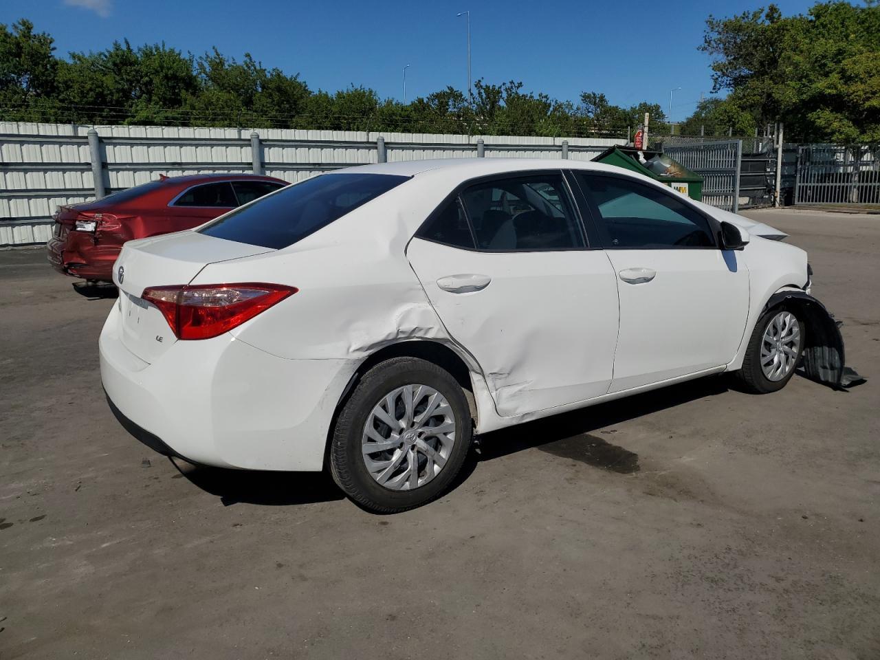 2018 Toyota Corolla L - Фото 3