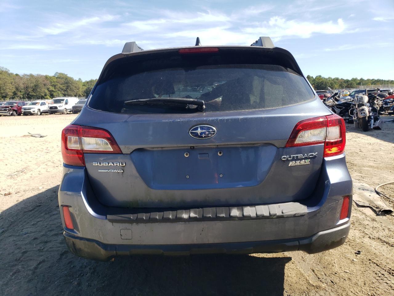 2017 Subaru Outback 2.5I Premium - Image 6