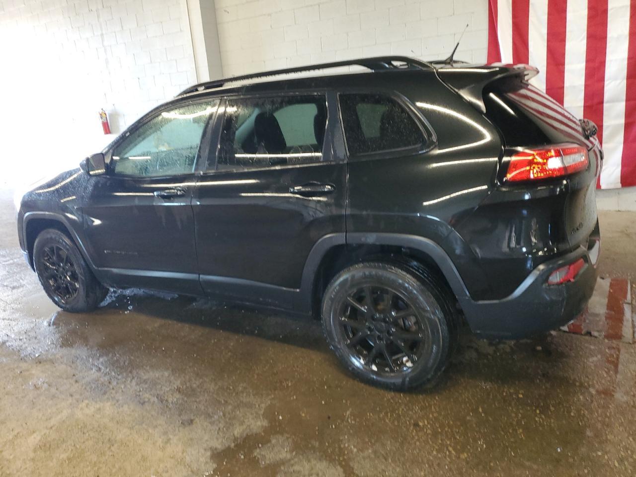 2014 Jeep Cherokee Latitude - Фото 2