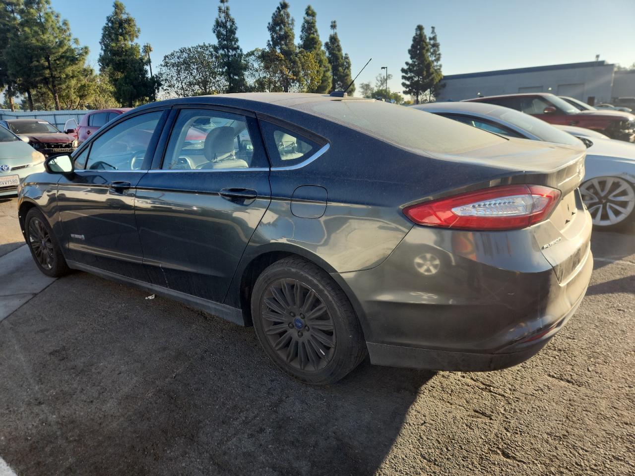 2015 Ford Fusion S Hybrid - Image 2