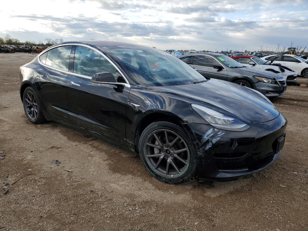 2018 Tesla Model 3 - Image 4