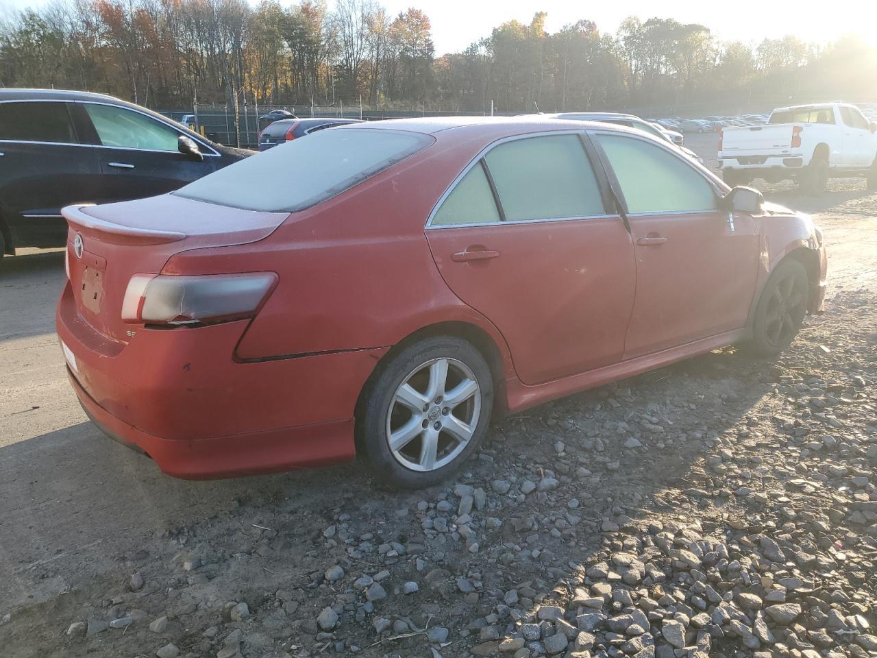 2009 Toyota Camry Se - Image 3