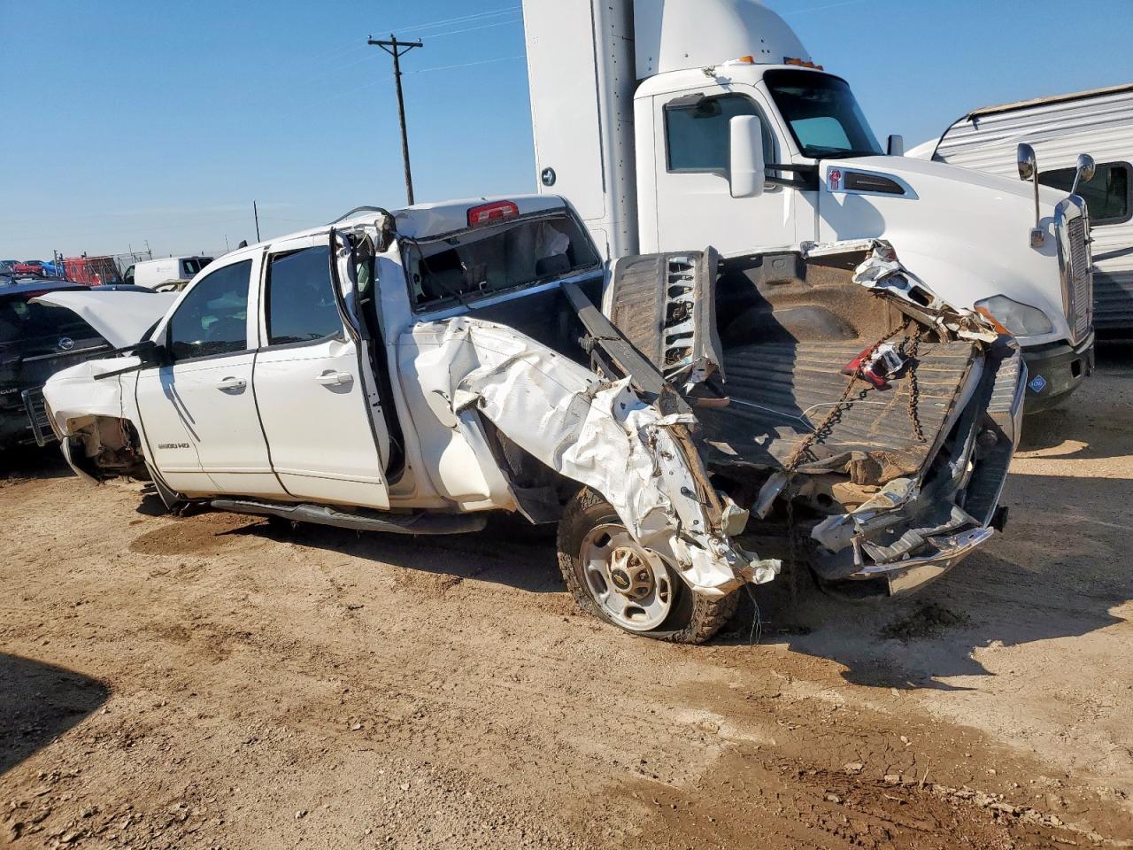 2018 Chevrolet Silverado K2500 Heavy Duty Lt - Image 2