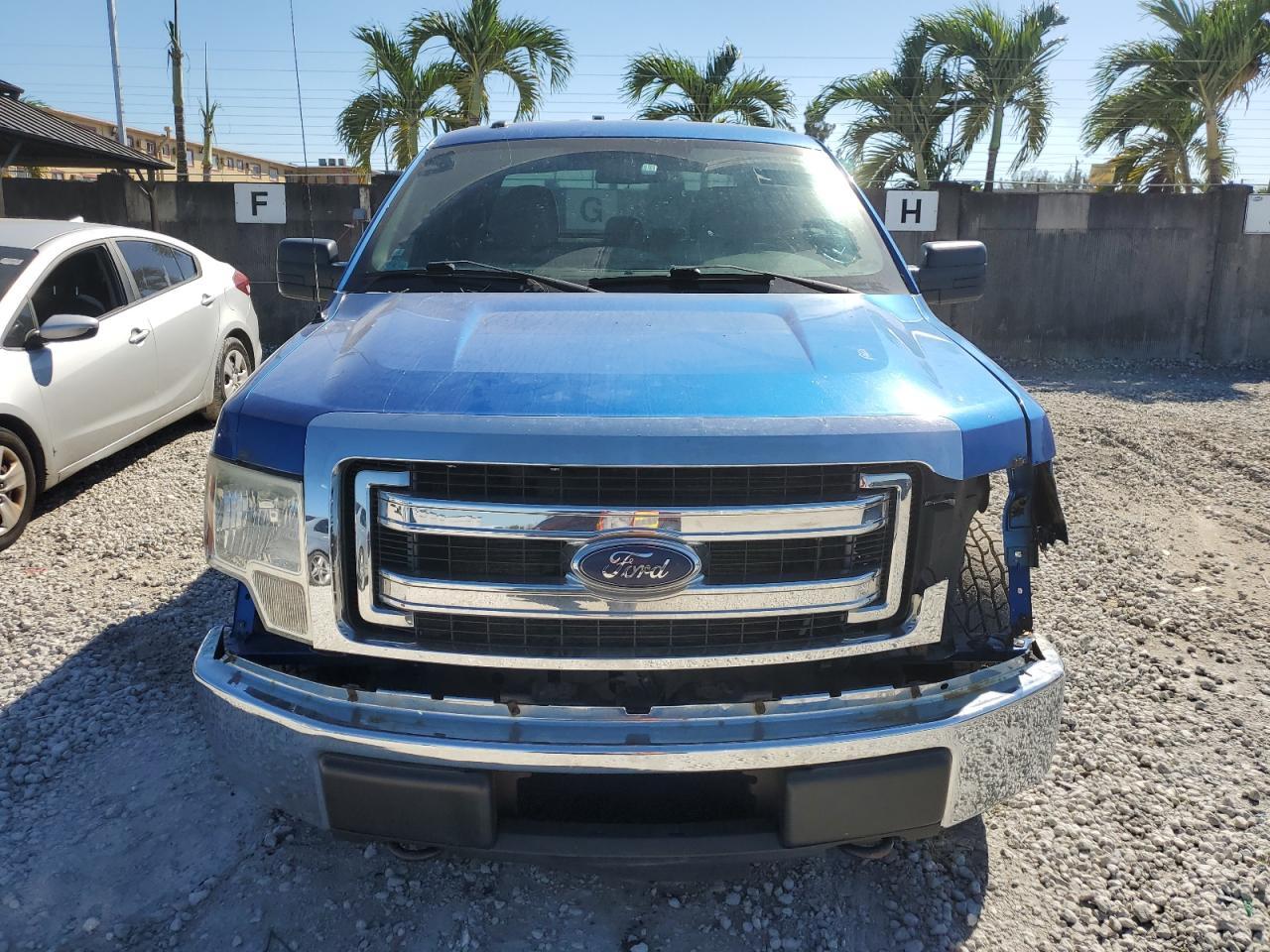 2013 Ford F150 Super Cab - Фото 5