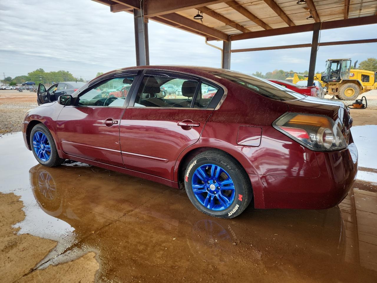 2011 Nissan Altima Base - Фото 2