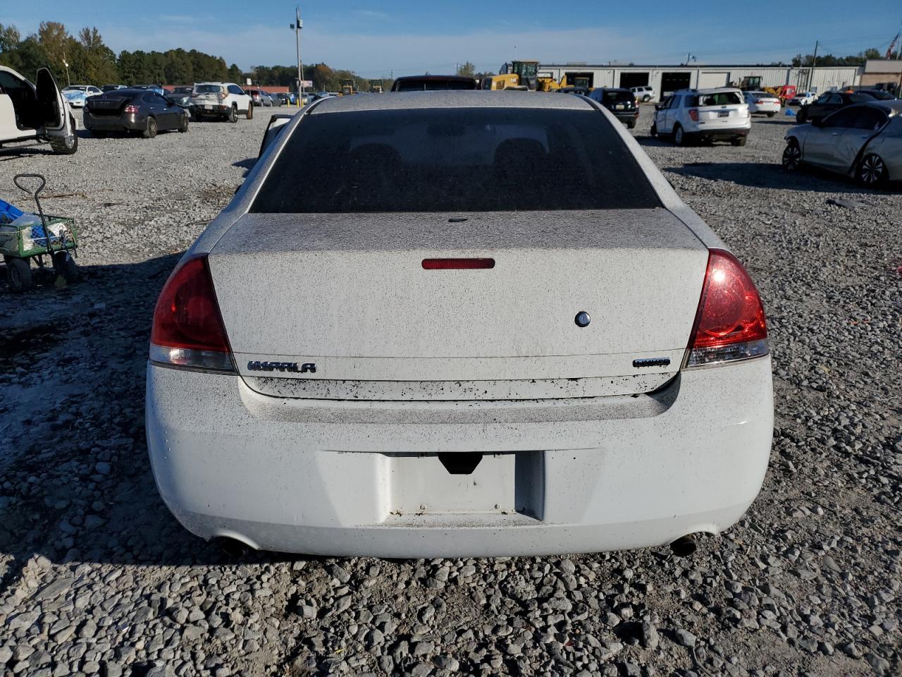 2014 Chevrolet Impala Limited Police - Фото 6
