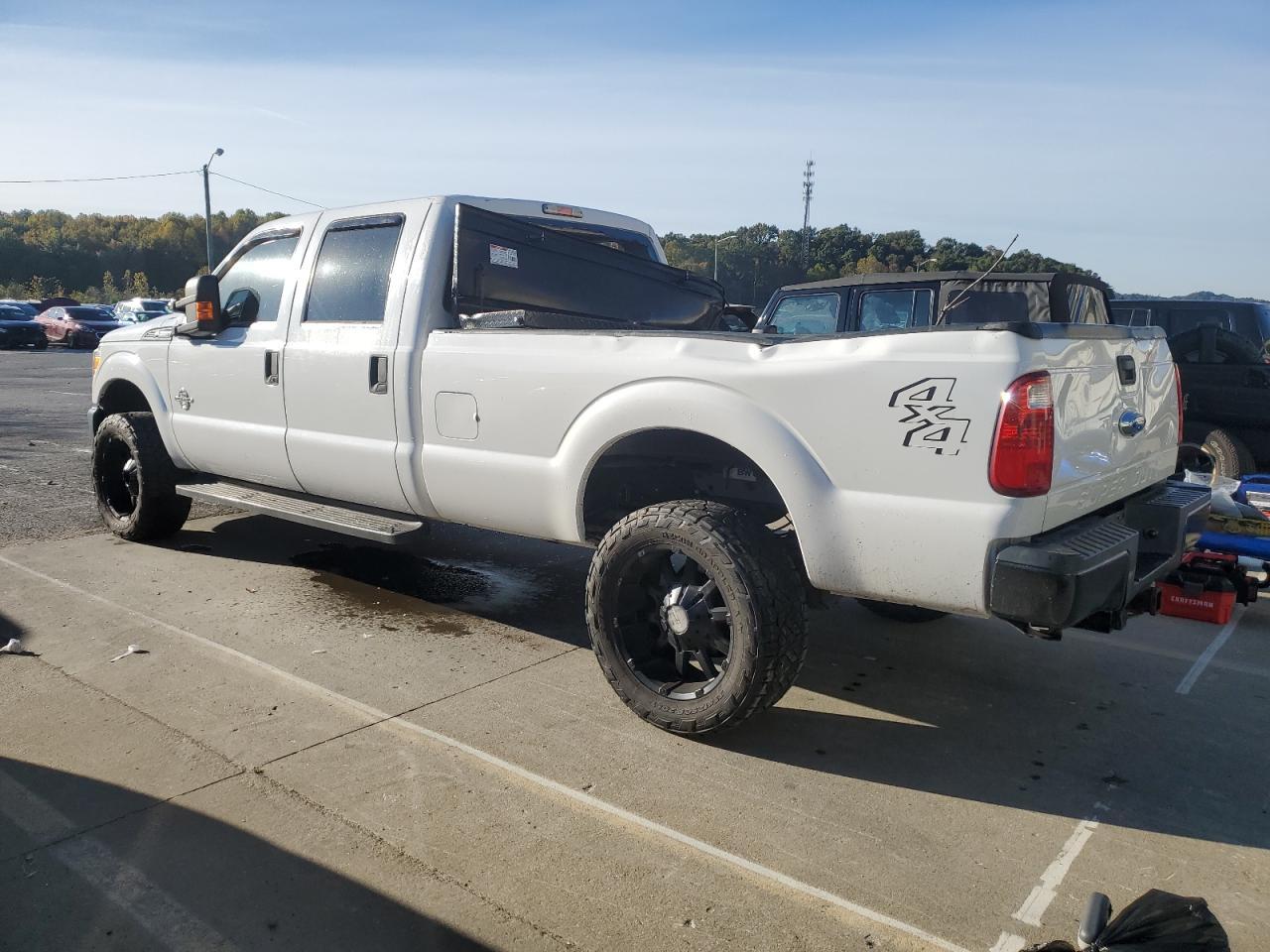 2016 Ford F250 Super Duty - Image 2