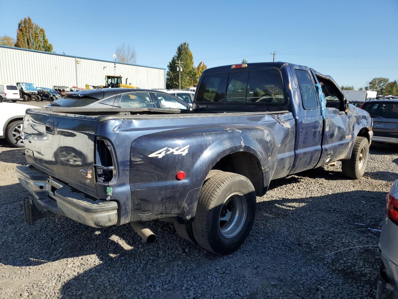2004 Ford F350 Super Duty - Image 3