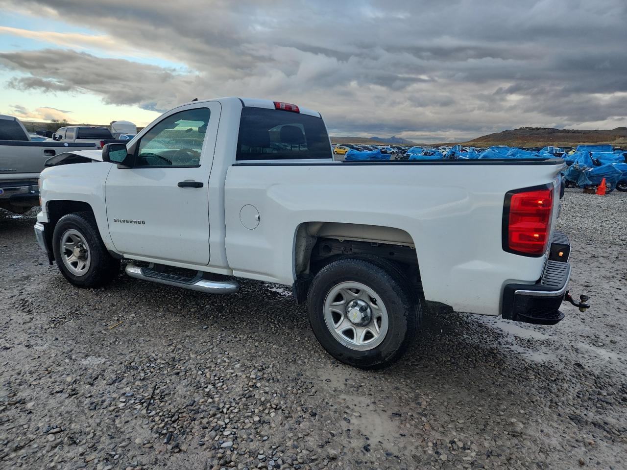 2015 Chev Silverado - Image 3