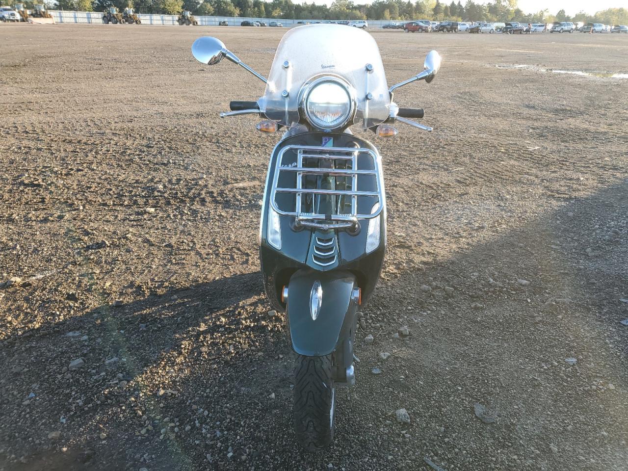 2020 Vespa Primavera - Image 2