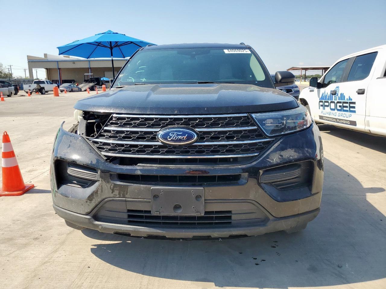 2021 Ford Explorer Xlt - Фото 5