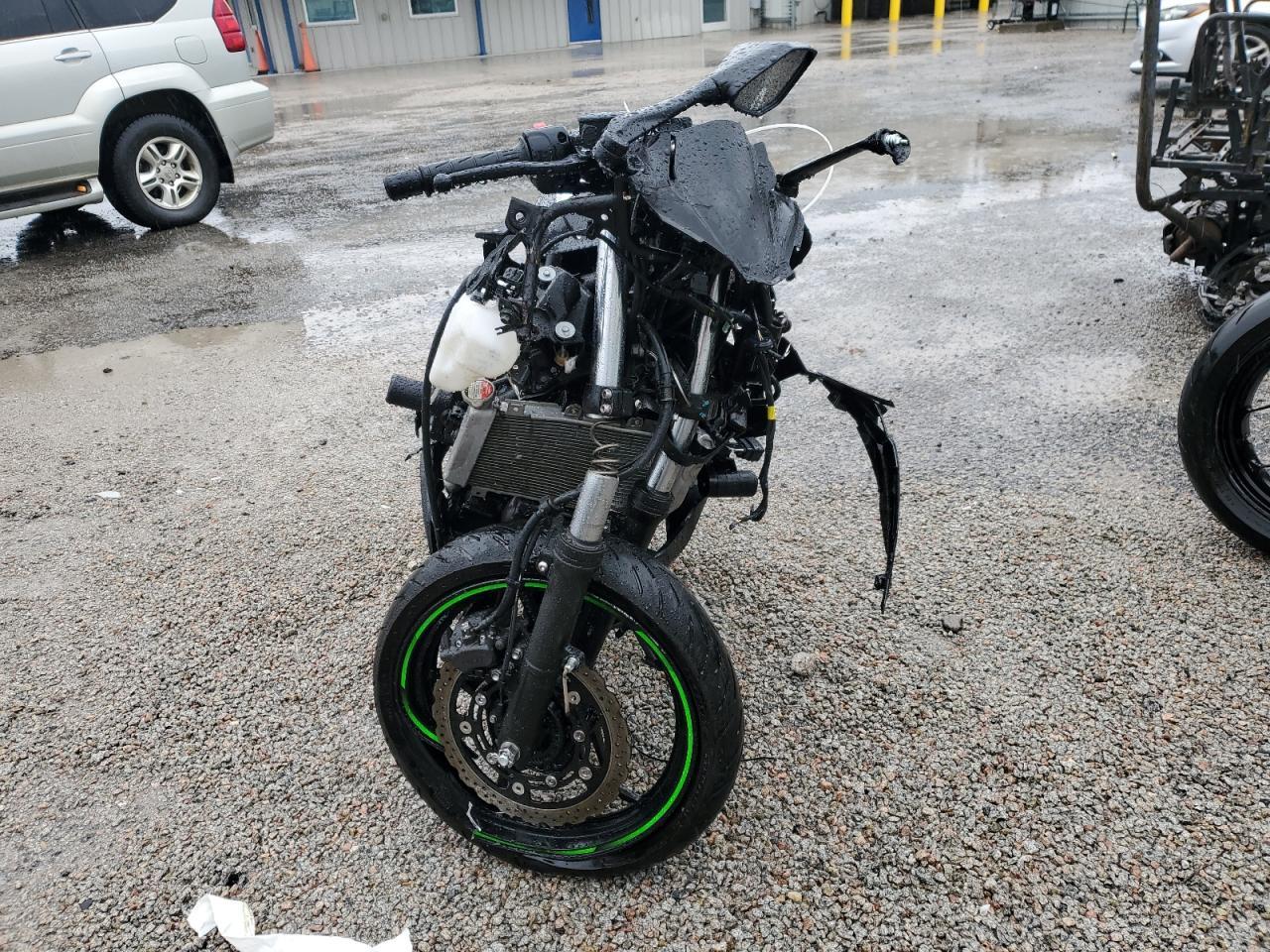 2022 Kawasaki Ex400 - Image 2