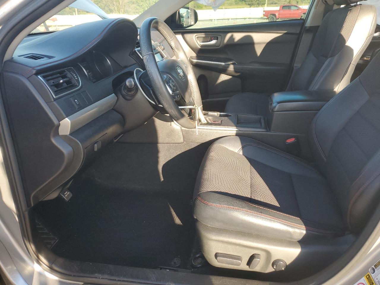 2017 Toyota Camry Le - Фото 7