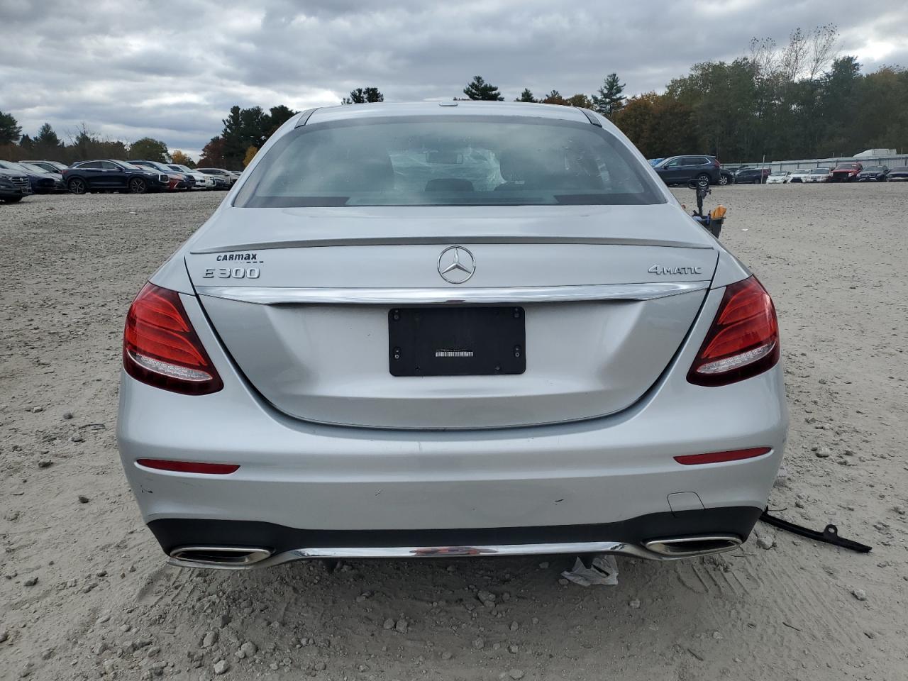 2019 Mercedes-Benz E 300 4Matic - Фото 6